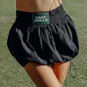 Daily drills skirt size small worn once!